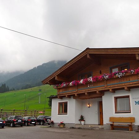 Ski & Bike Pension Maria Bed and Breakfast Saalbach-Hinterglemm Esterno foto